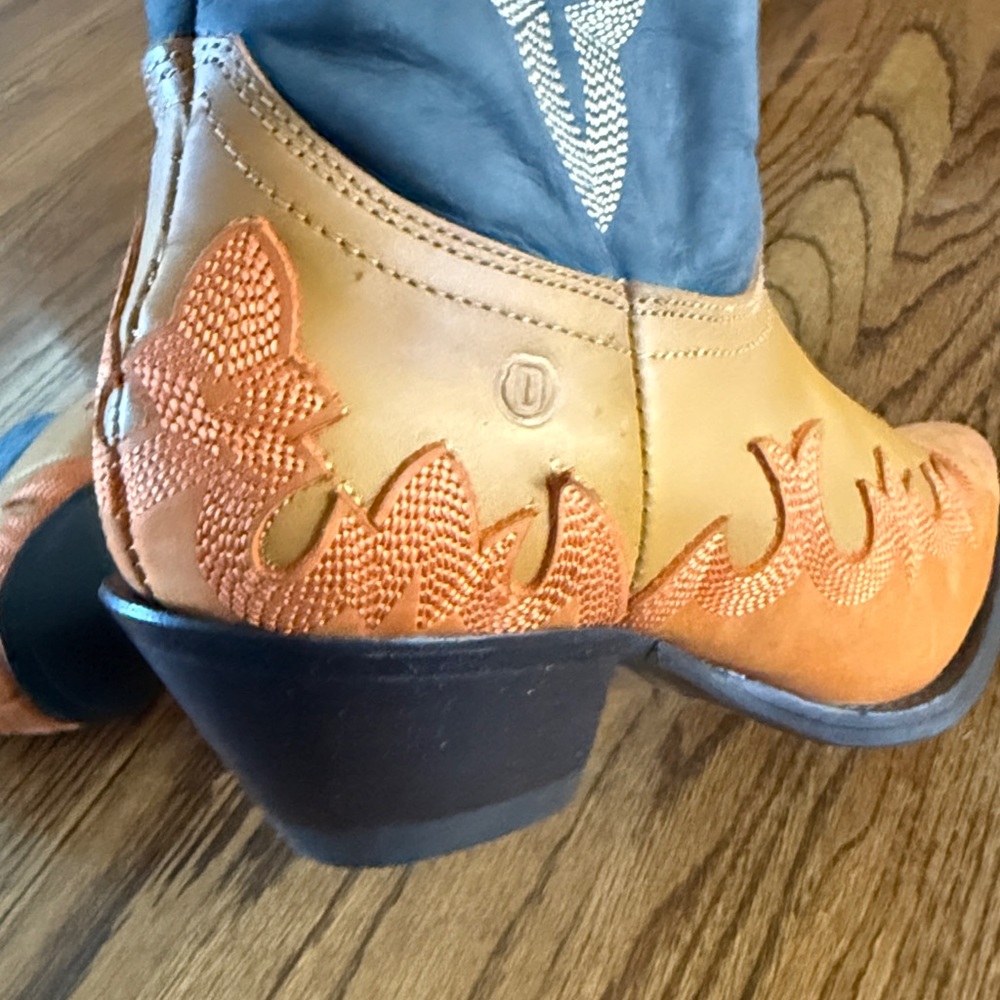 DINGO Holy Roller Embroidered Tooled-Inlay Snip Toe Cowboy Boots ~ NWT - Picture 7 of 13